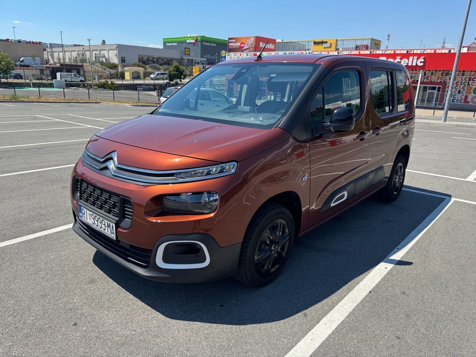 Citroën Berlingo 1,5 BlueHDI, fotografija 2