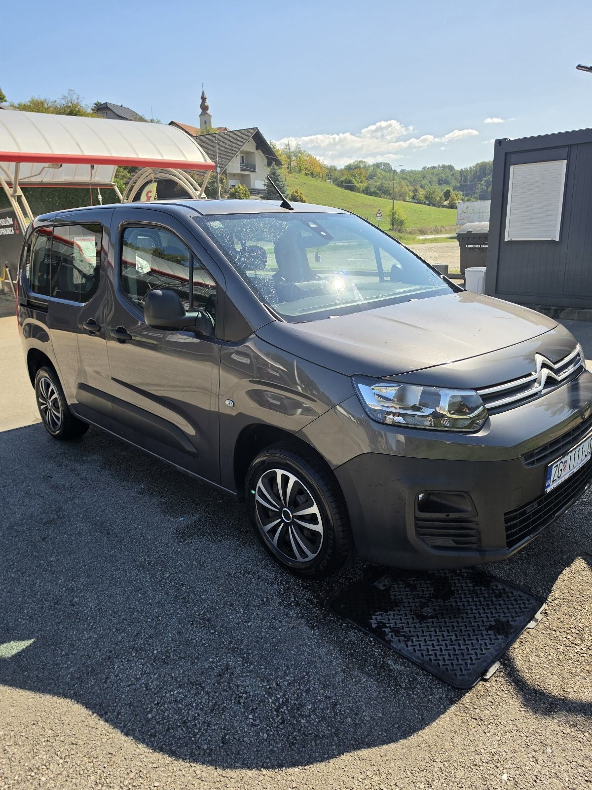 Citroën Berlingo 1,5 BlueHDI, fotografija 1