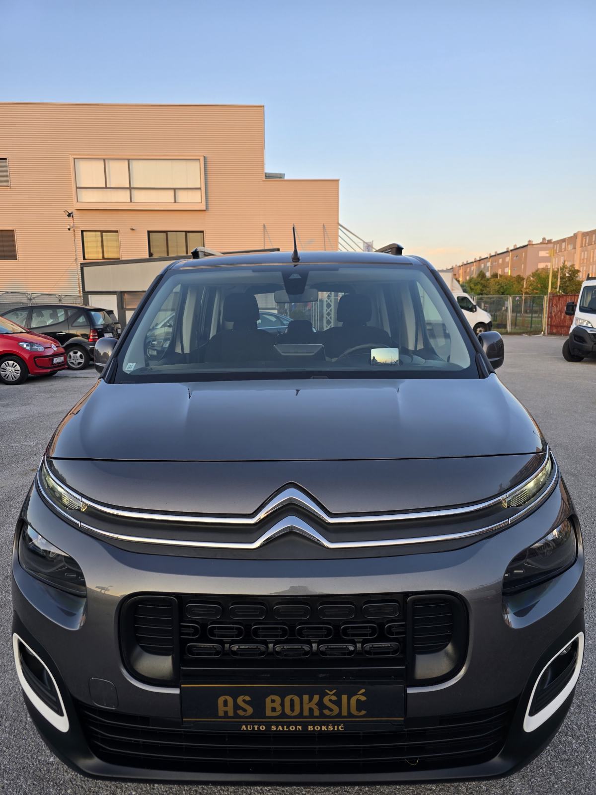 CITROËN BERLINGO 1.5HDi * ODLIČNO STANJE * BEZ ULAGANJA * DOSTA OPREME, fotografija 8