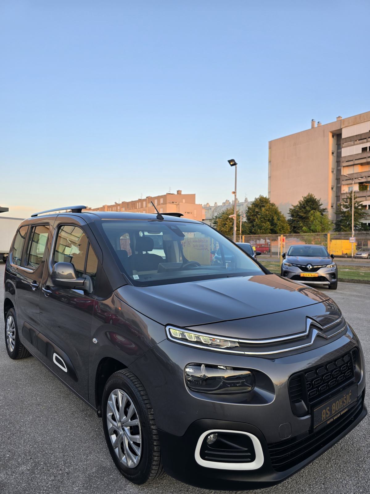 CITROËN BERLINGO 1.5HDi * ODLIČNO STANJE * BEZ ULAGANJA * DOSTA OPREME, fotografija 7