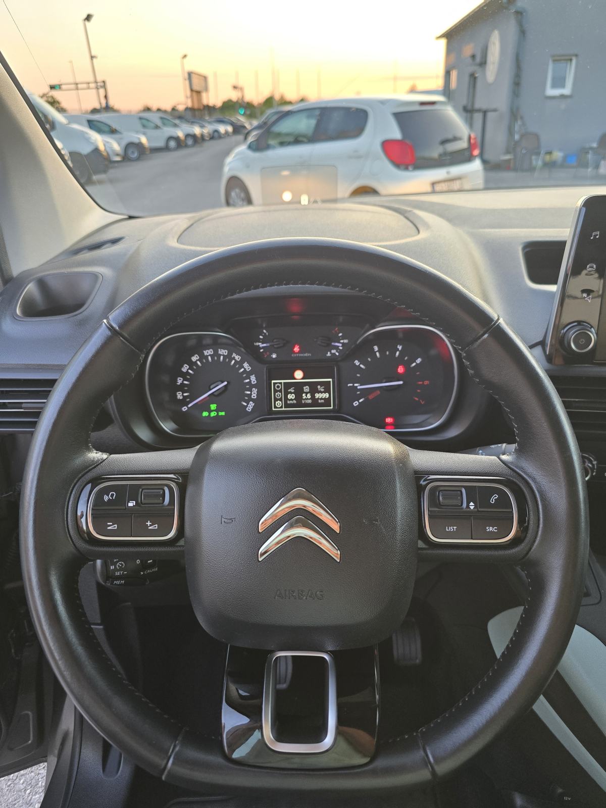 CITROËN BERLINGO 1.5HDi * ODLIČNO STANJE * BEZ ULAGANJA * DOSTA OPREME, fotografija 12
