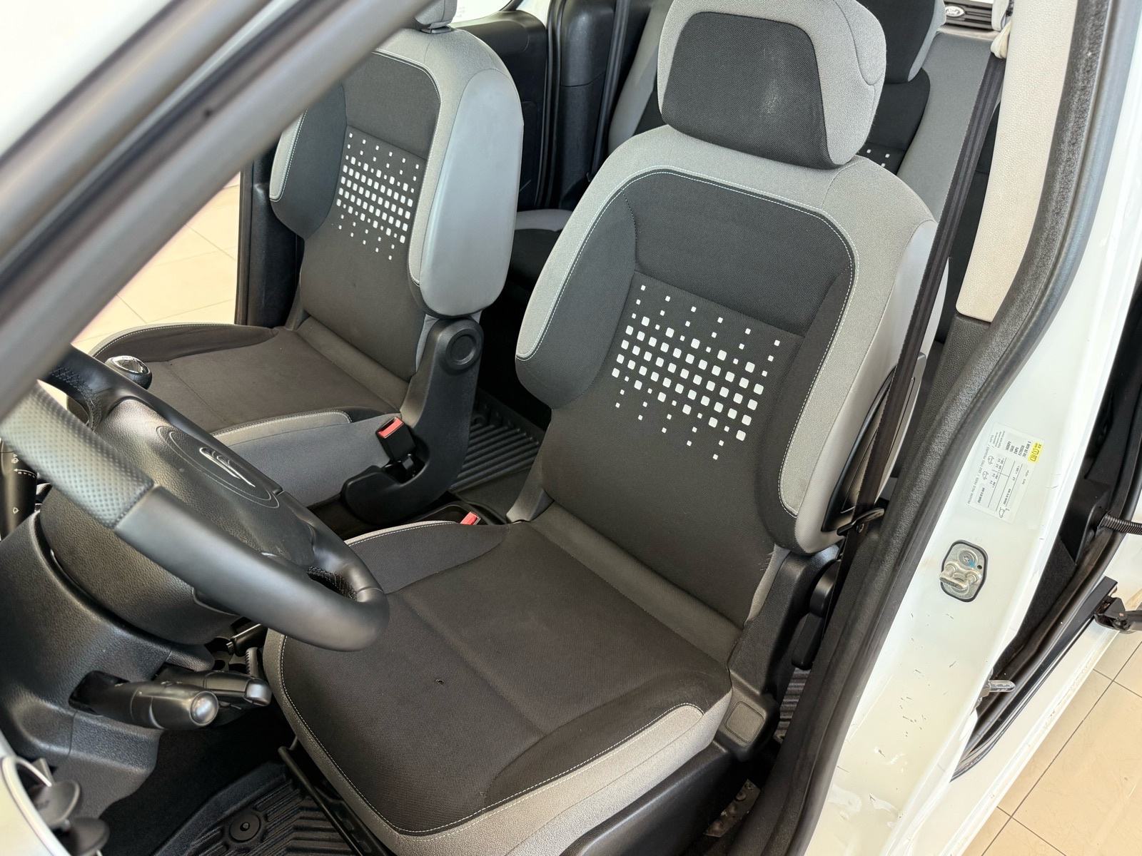 Citroën Berlingo 1.6 HDI⭐️154.000km⭐️VELIKI / MALI SERVIS⭐️GARANCIJA, fotografija 11