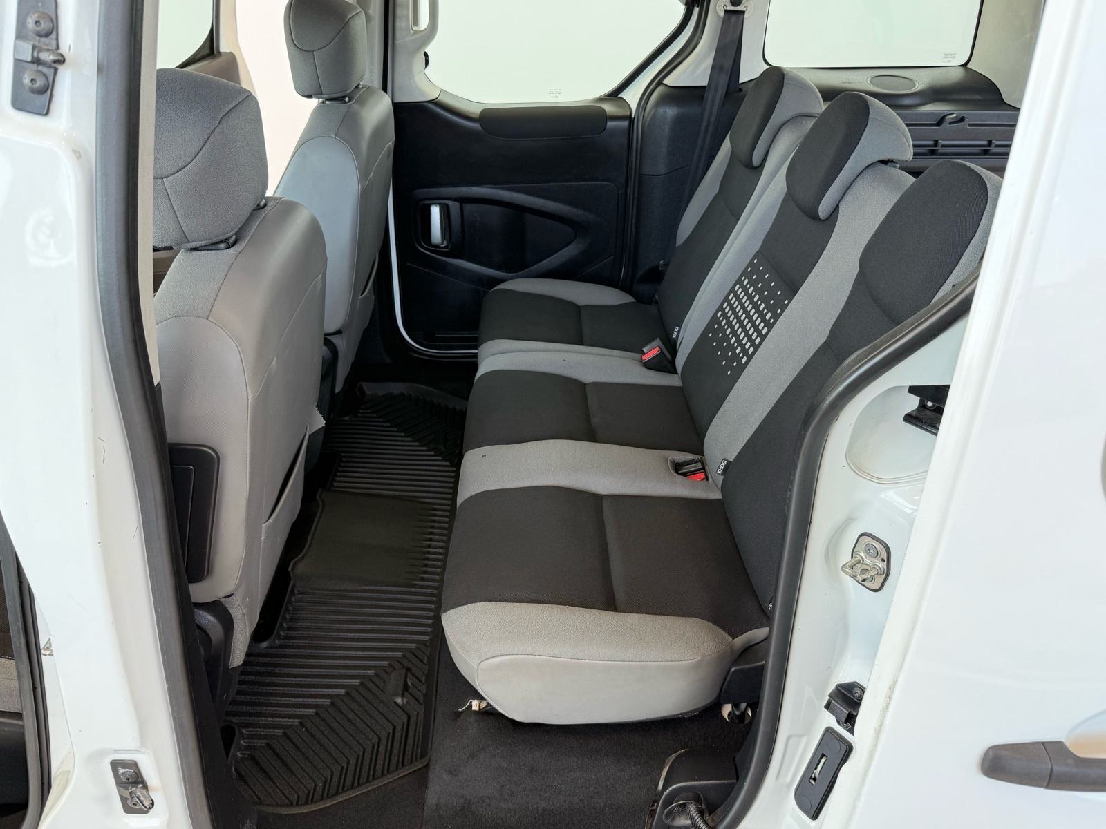 Citroën Berlingo 1.6 HDI⭐️154.000km⭐️VELIKI / MALI SERVIS⭐️GARANCIJA, fotografija 12
