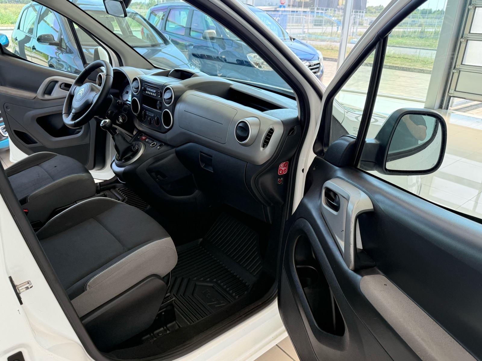 Citroën Berlingo 1.6 HDI⭐️154.000km⭐️VELIKI / MALI SERVIS⭐️GARANCIJA, fotografija 14