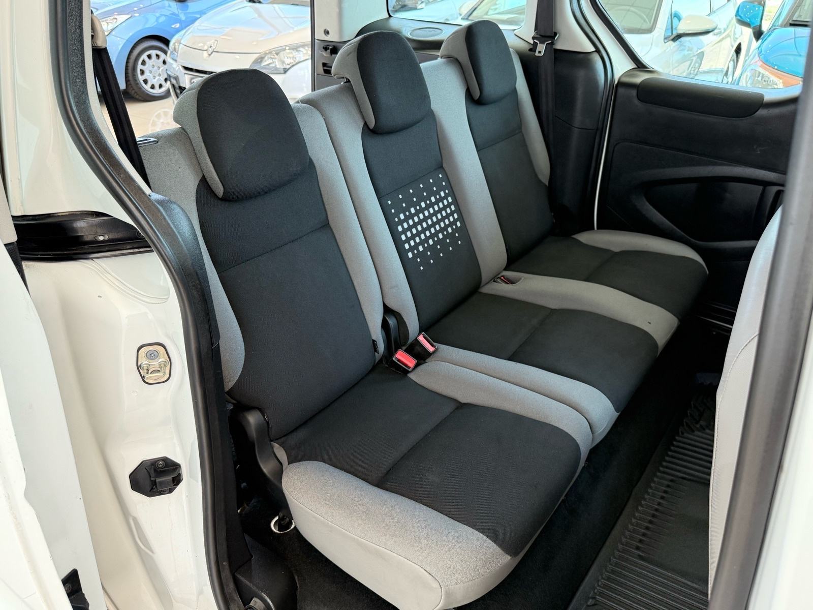 Citroën Berlingo 1.6 HDI⭐️154.000km⭐️VELIKI / MALI SERVIS⭐️GARANCIJA, fotografija 18