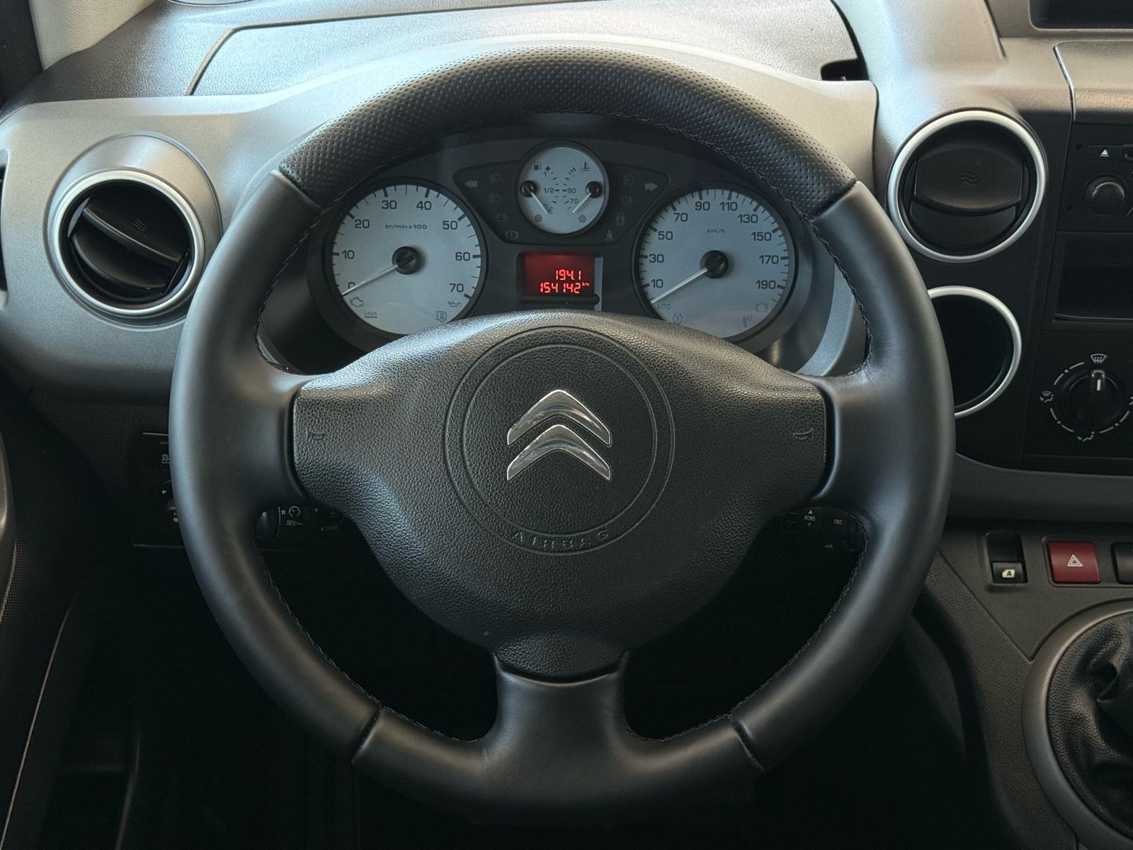 Citroën Berlingo 1.6 HDI⭐️154.000km⭐️VELIKI / MALI SERVIS⭐️GARANCIJA, fotografija 20