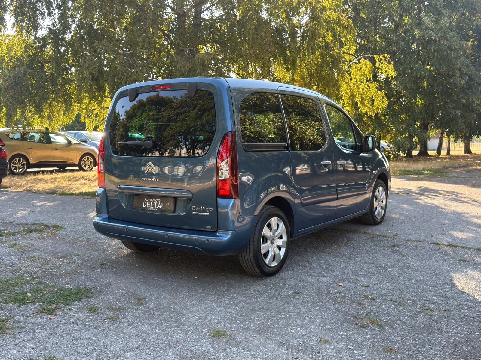 Citroën Berlingo 1.6hdi 88kw-PRVI VLASNIK-R.KAMERA-NAVIGACIJA-TEMPOMAT, fotografija 5