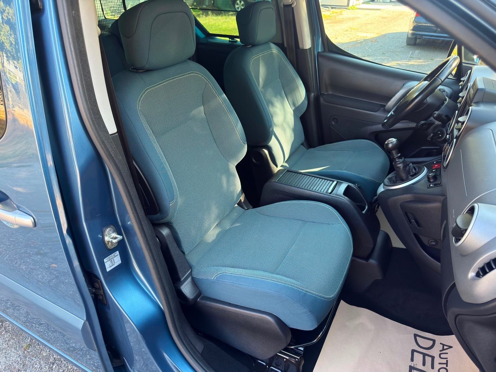 Citroën Berlingo 1.6hdi 88kw-PRVI VLASNIK-R.KAMERA-NAVIGACIJA-TEMPOMAT, fotografija 20