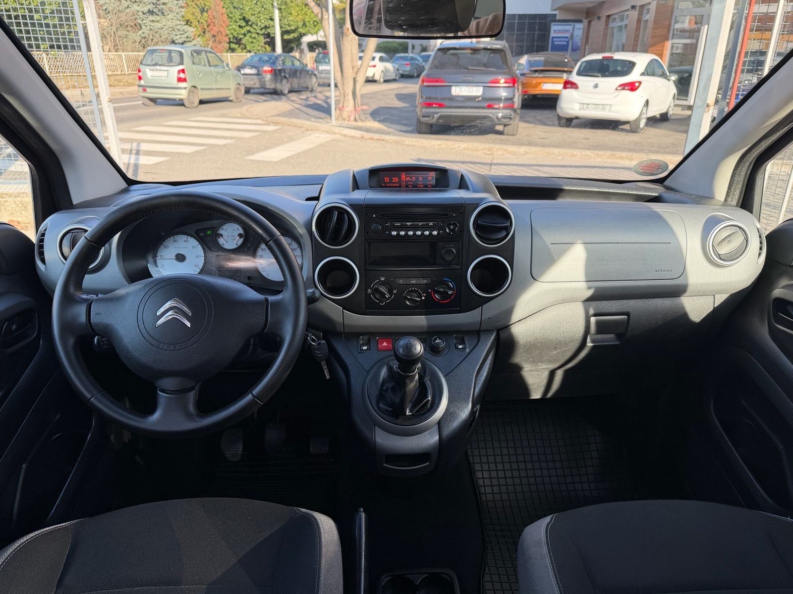 Citroën Berlingo 1,6 HDi **AKCIJA**, fotografija 8