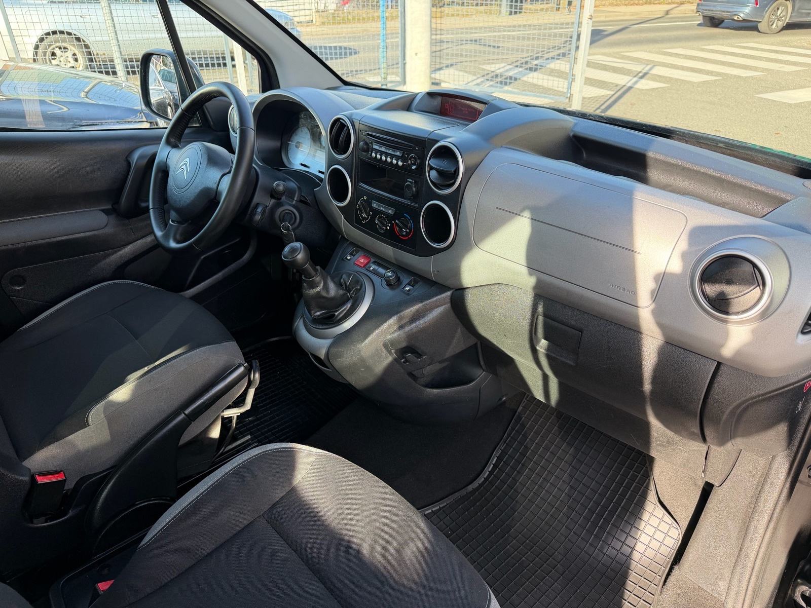 Citroën Berlingo 1,6 HDi **AKCIJA**, fotografija 9