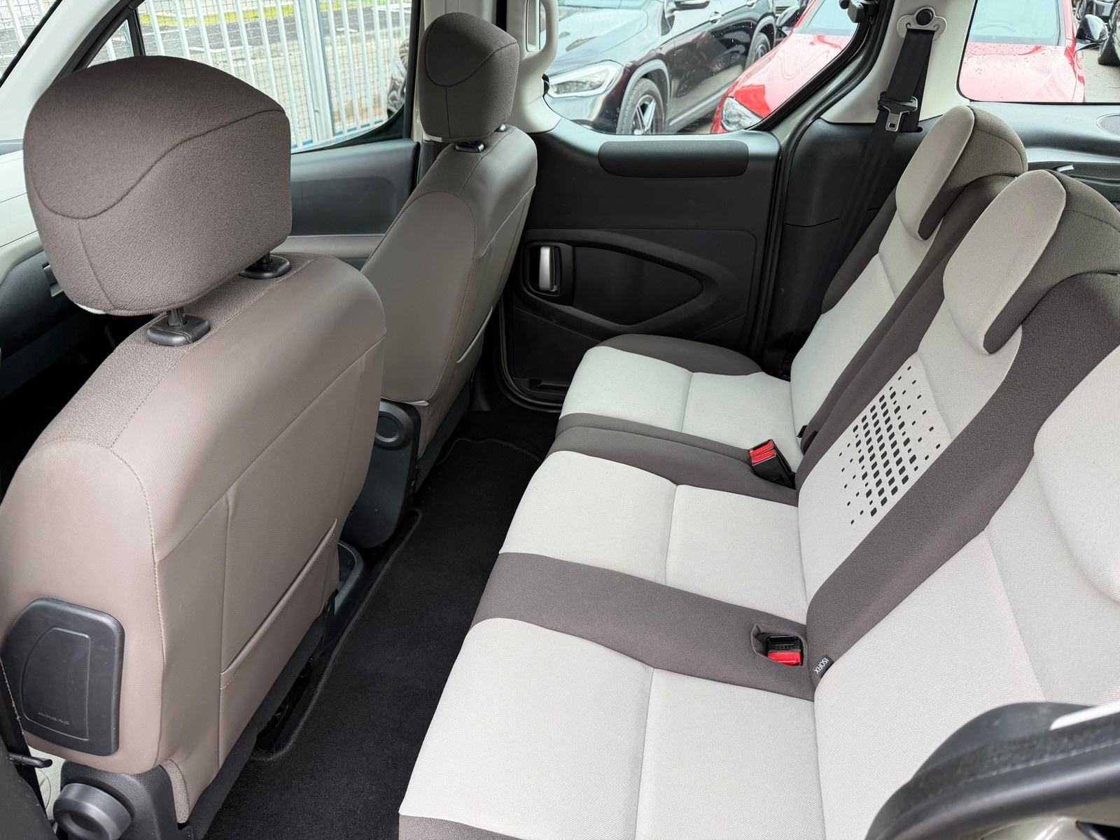 Citroën Berlingo 1.6 HDi AUTOMATIK, fotografija 12