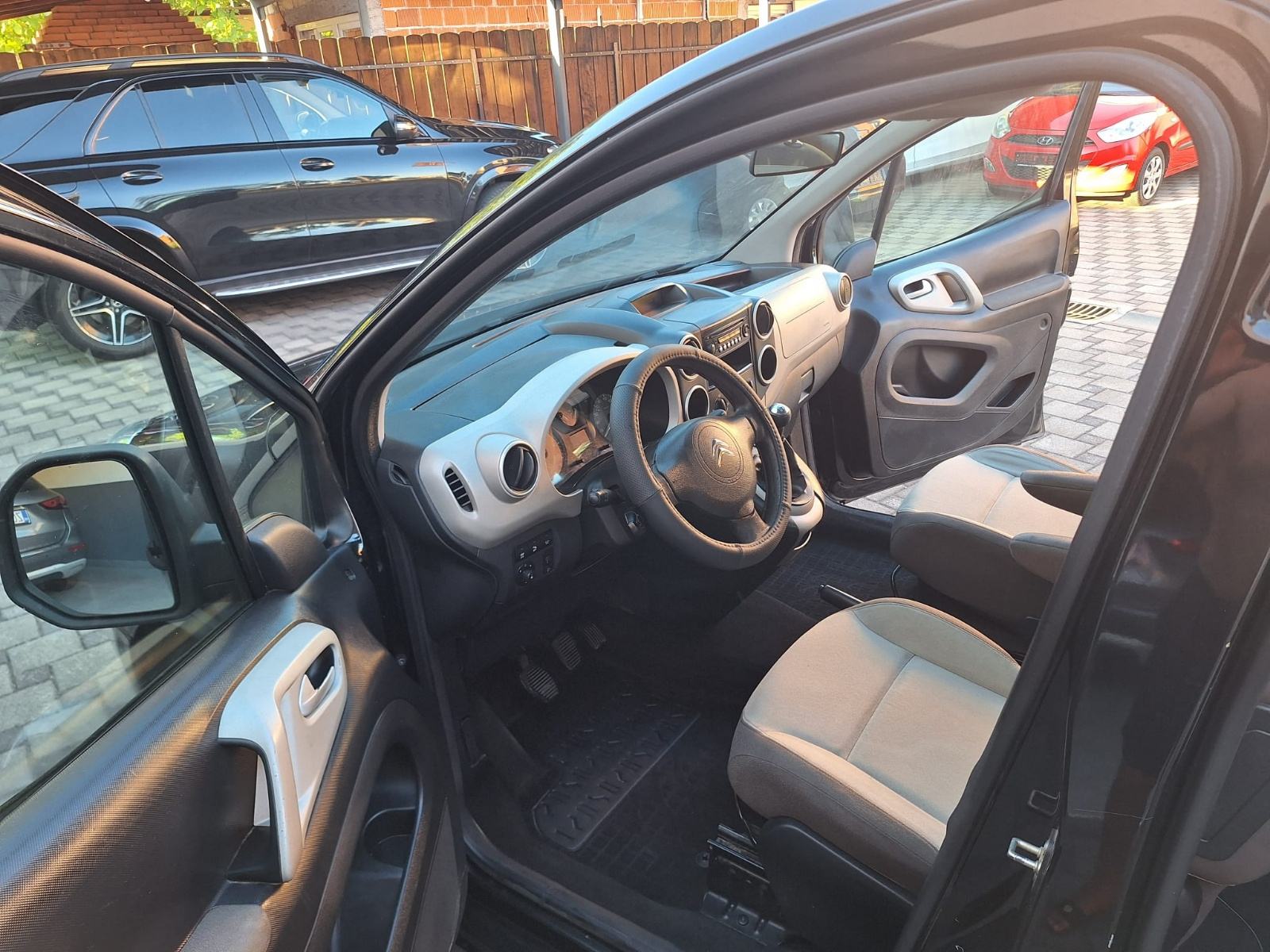 Citroën Berlingo 1,6 HDi **TOP STANJE**, fotografija 9