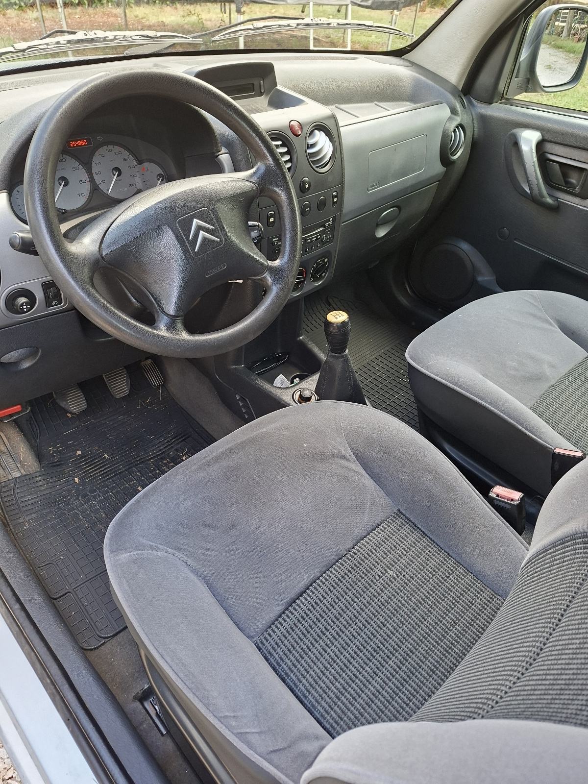 Citroën Berlingo 2.0 Hdi, fotografija 8
