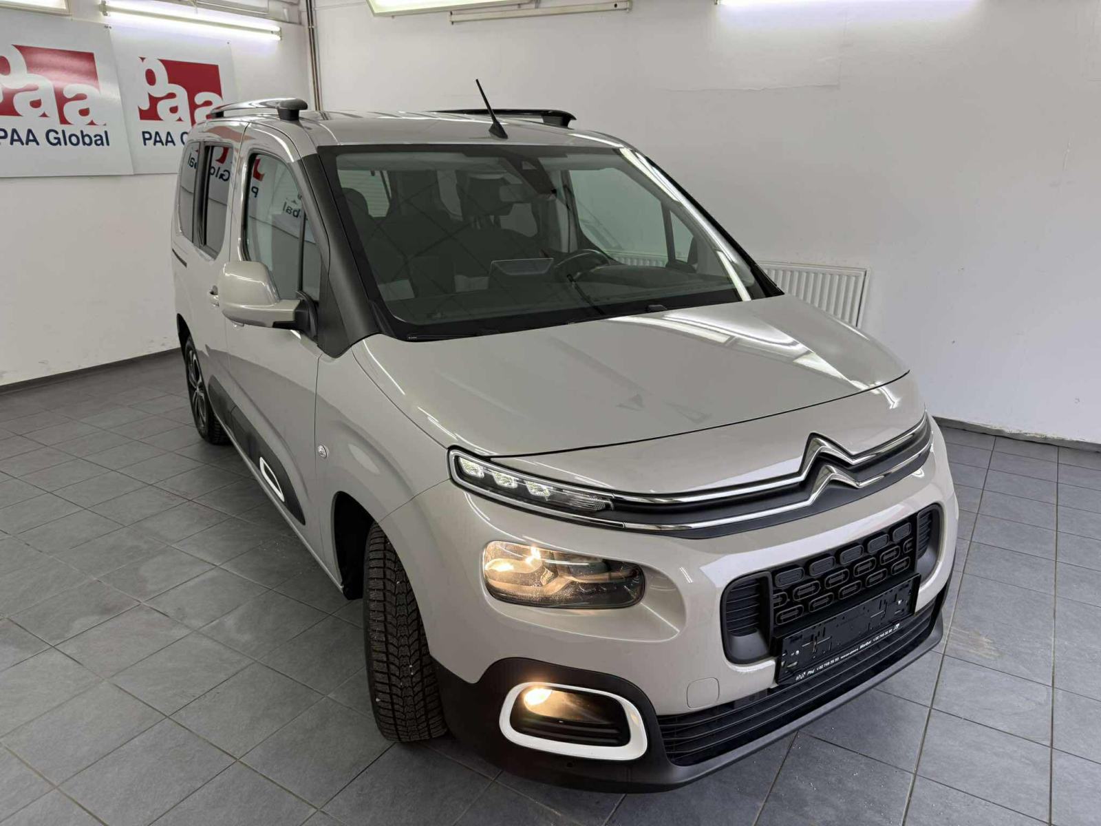 Citroën Berlingo BlueHDi 96 kw.NAVI.PDC. AUTOMATIK.SLOVENSKI+4 GUME, fotografija 2