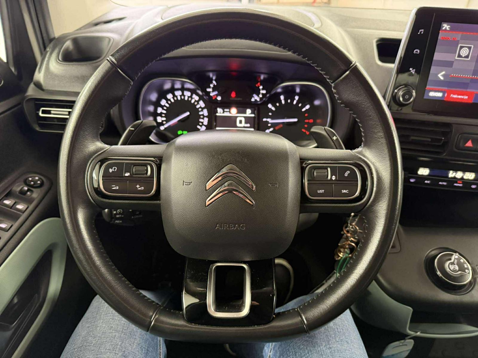 Citroën Berlingo BlueHDi 96 kw.NAVI.PDC. AUTOMATIK.SLOVENSKI+4 GUME, fotografija 18