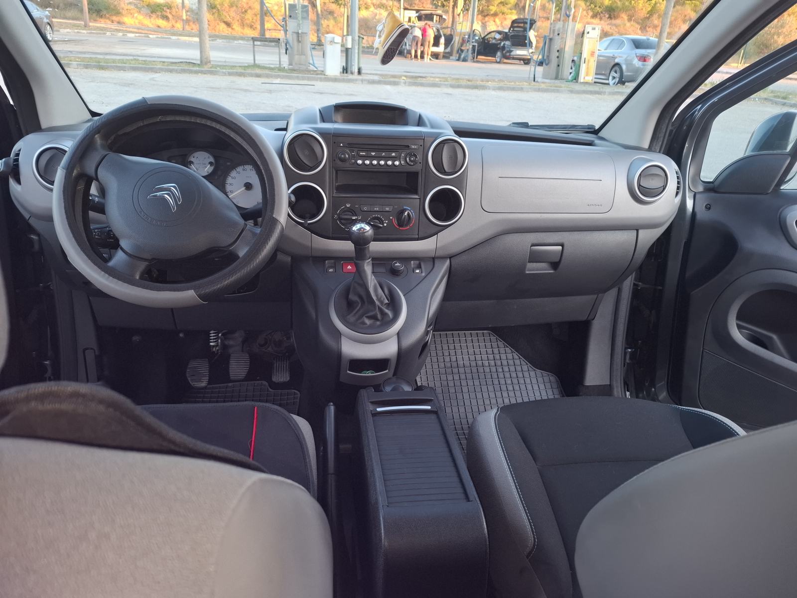 Citroën Berlingo BlueHDi- SAMO 41400 km, fotografija 5