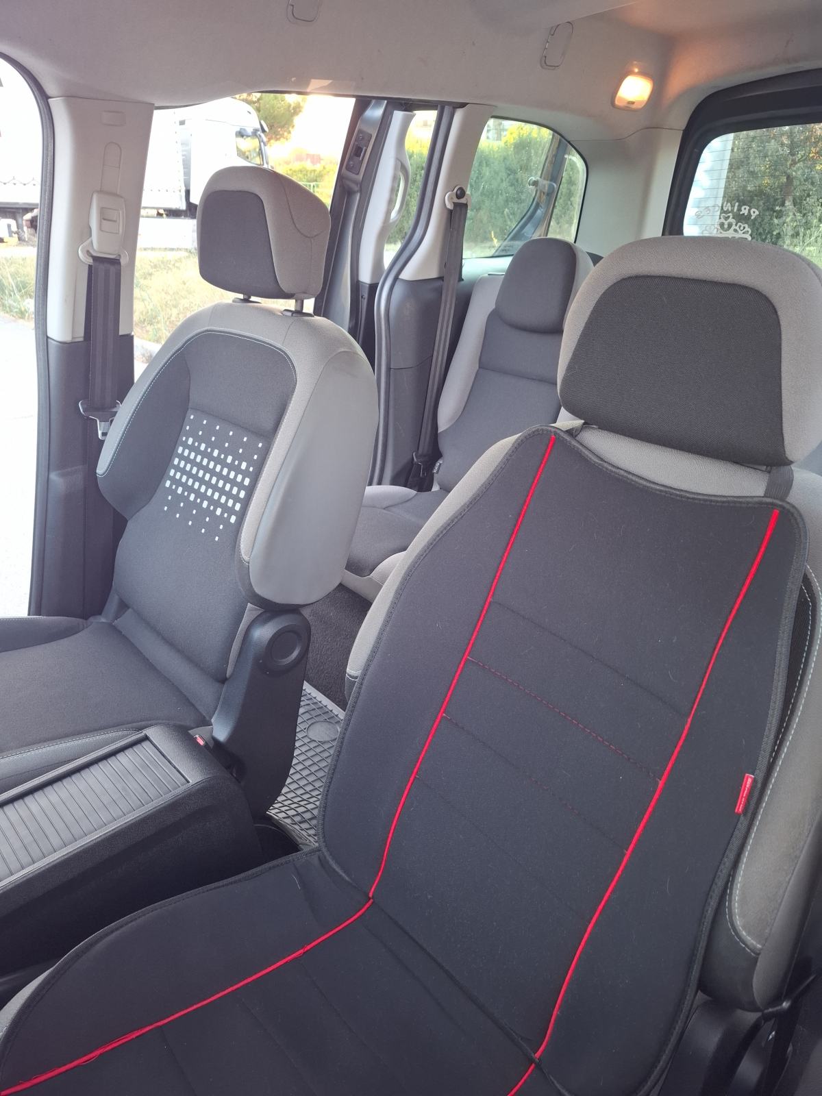 Citroën Berlingo BlueHDi- SAMO 41400 km, fotografija 6