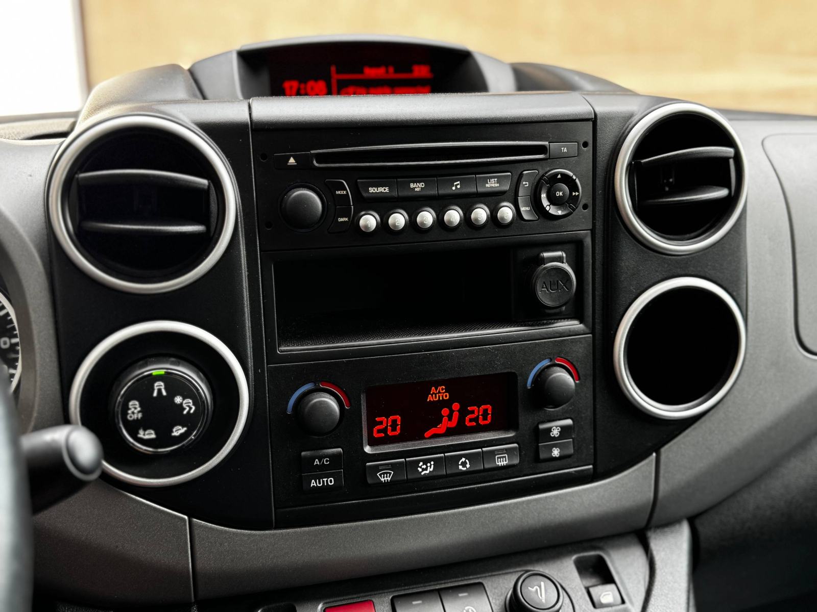 Citroën Berlingo BlueHDi XTR *JAMSTVO*V+M SERVIS*KLIMA*, fotografija 13