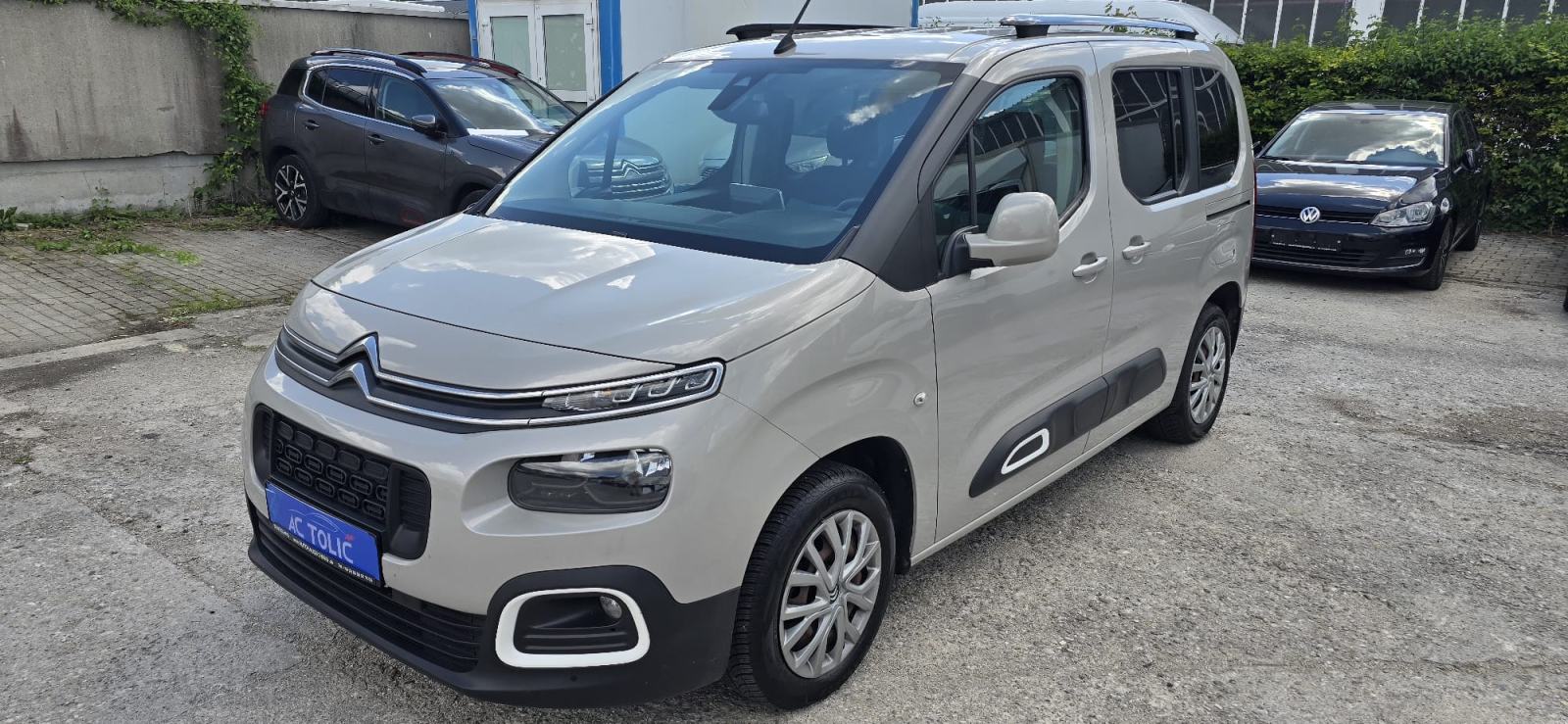 Citroën Berlingo Feel M, 1,5 BlueHDI AUTOMATIK, fotografija 8