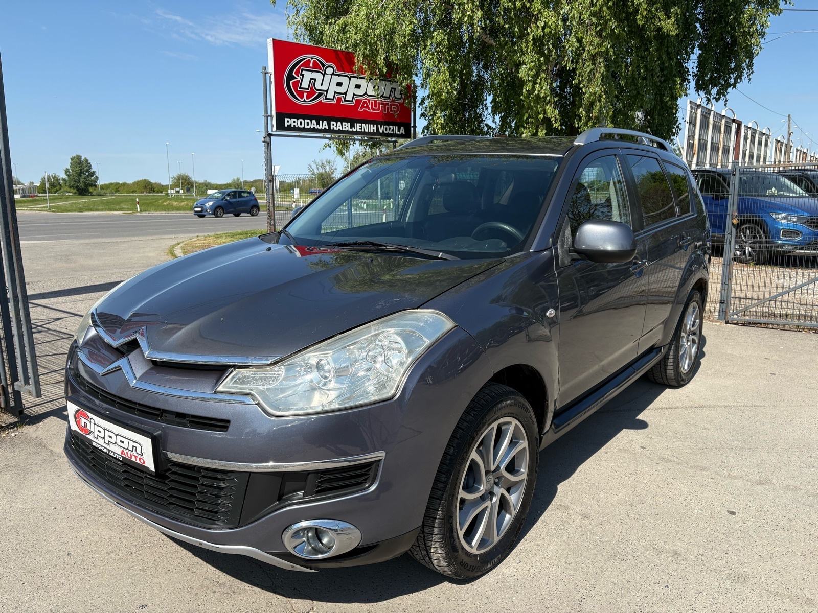 Citroën C-Crosser 2,2 HDi 4x4 - 7 SJEDALA - KLIMA - AUTOKREDIT, pogled izvana - slika 1