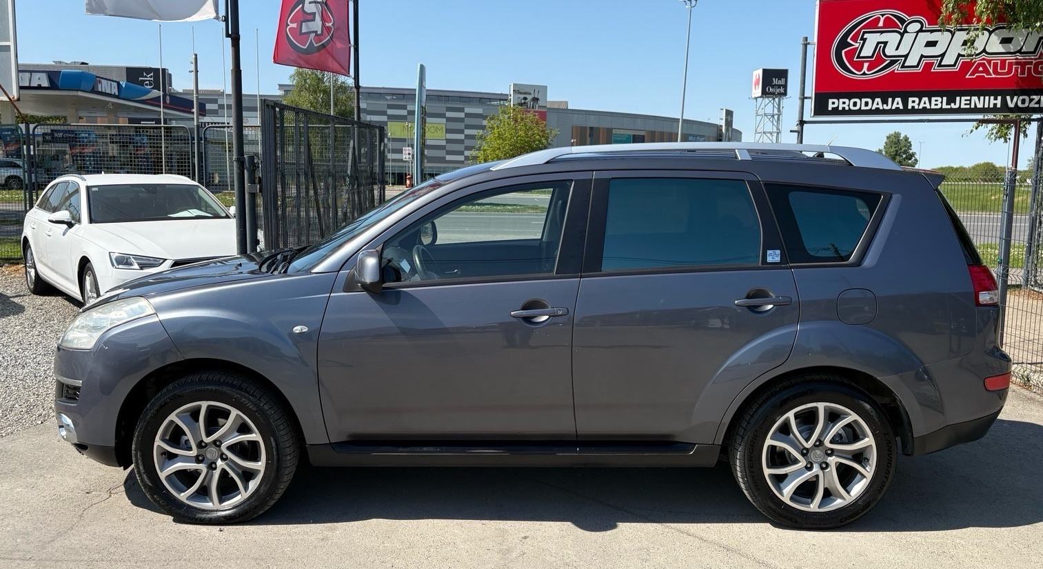 Citroën C-Crosser 2,2 HDi 4x4 - 7 SJEDALA - KLIMA - AUTOKREDIT, pogled izvana - slika 3