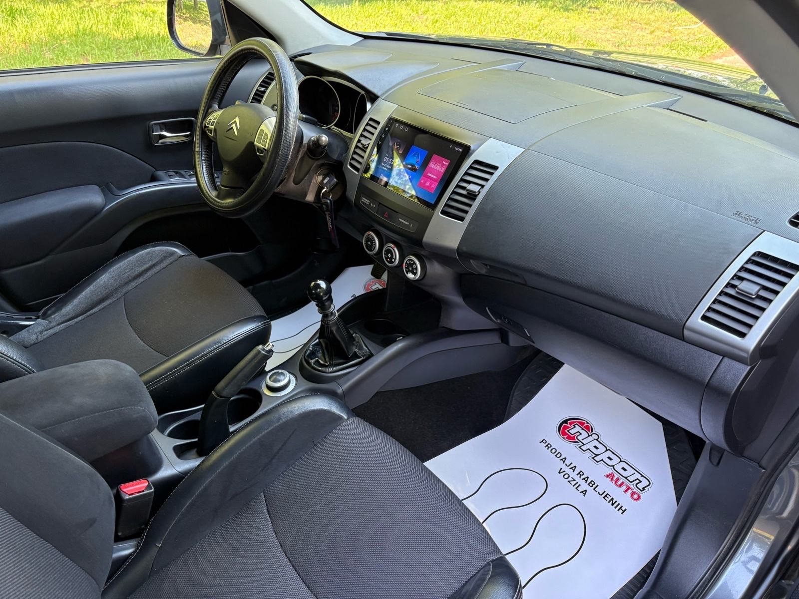 Citroën C-Crosser 2,2 HDi 4x4 - 7 SJEDALA - KLIMA - AUTOKREDIT, fotografija 19