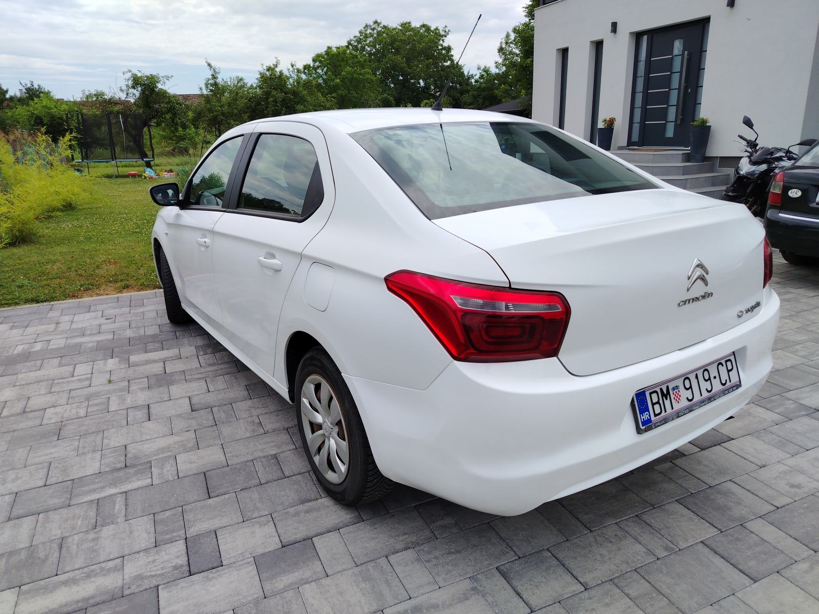 Citroën C-Elysee BlueHDi 100, fotografija 5