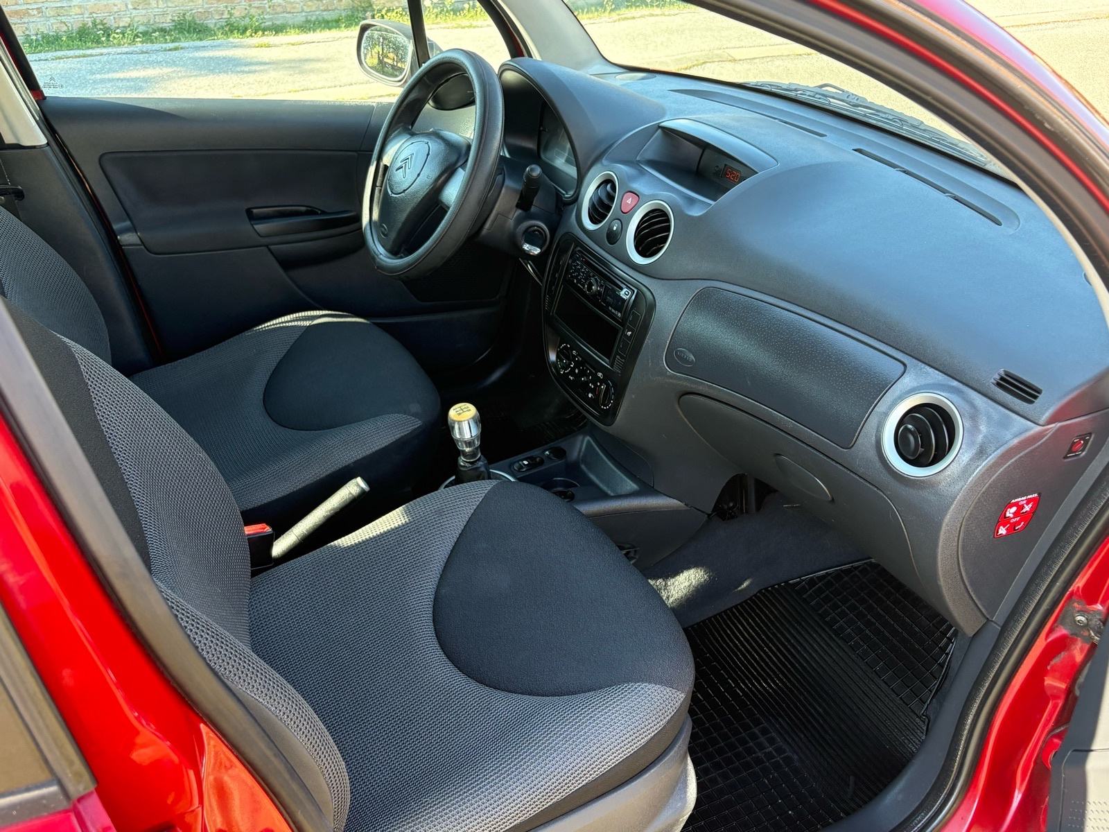 Citroën C3 1.1i klima,servo,reg.05/2027 ODLICAN, fotografija 13
