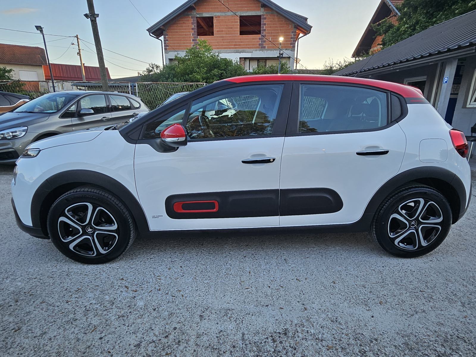 Citroën C3 1,2 ** 34 000 KM** 2022 ,LED,NAVI,GAR.GOD DANA, fotografija 8