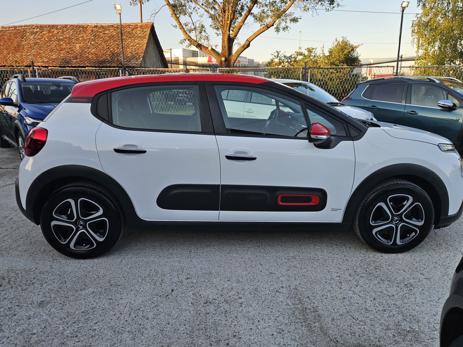 Citroën C3 1,2 ** 34 000 KM** 2022 ,LED,NAVI,GAR.GOD DANA, fotografija 11