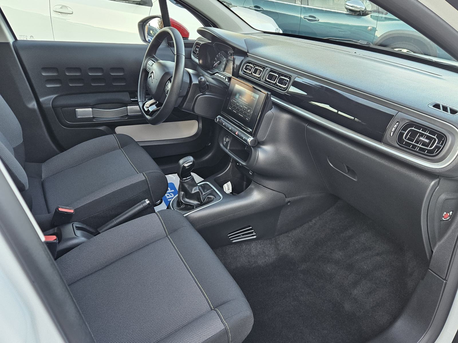 Citroën C3 1,2 ** 34 000 KM** 2022 ,LED,NAVI,GAR.GOD DANA, fotografija 17