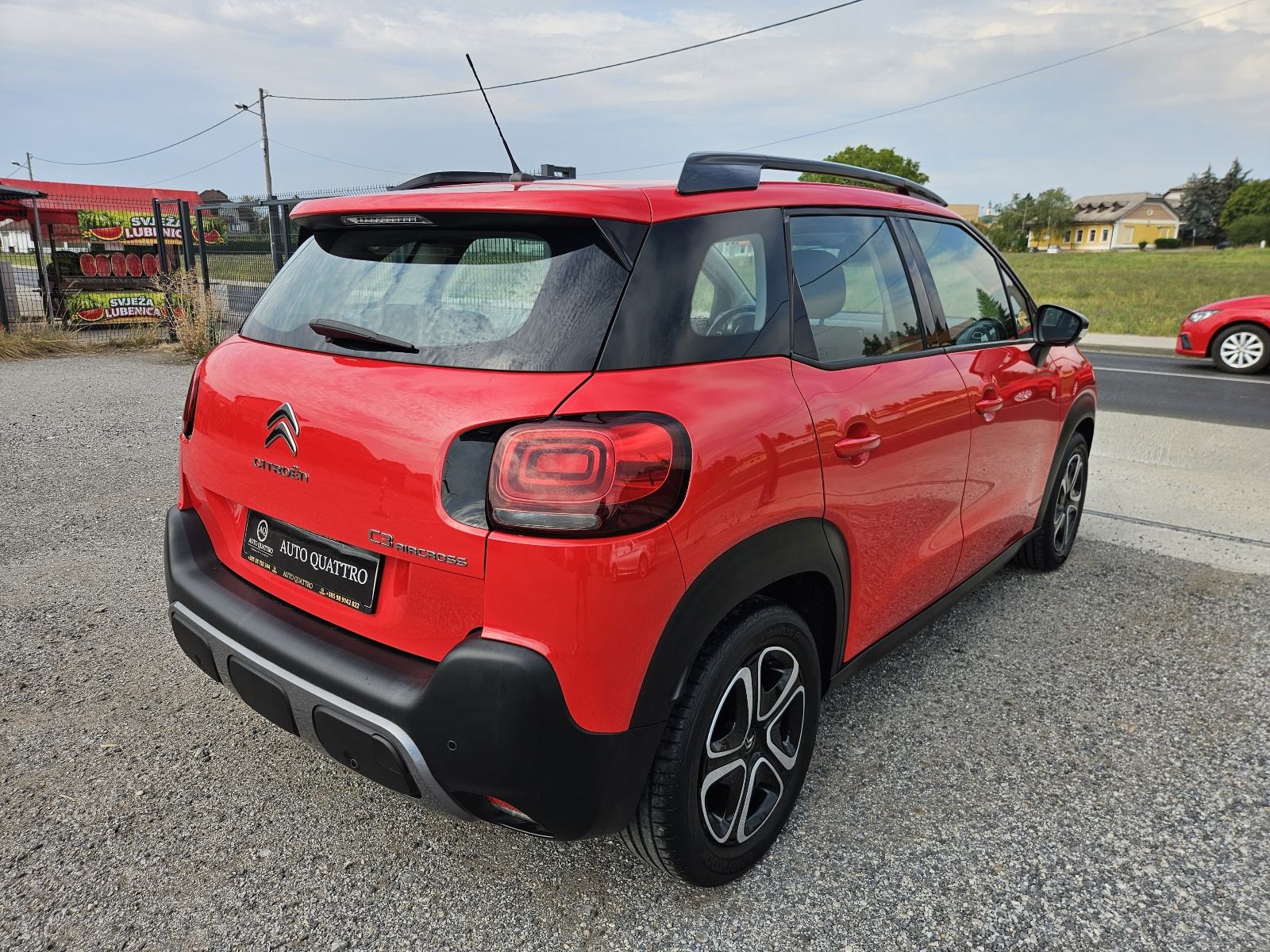 Citroën C3 1,2 Aircross SHINE NAVI SERVISNA 40000km 12/24 MJ JAMSTVO, fotografija 5