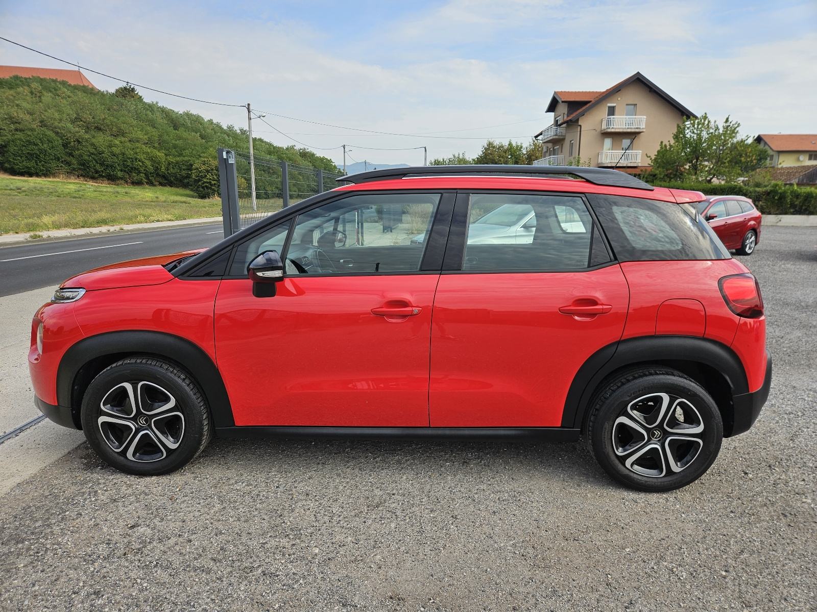 Citroën C3 1,2 Aircross SHINE NAVI SERVISNA 40000km 12/24 MJ JAMSTVO, fotografija 8