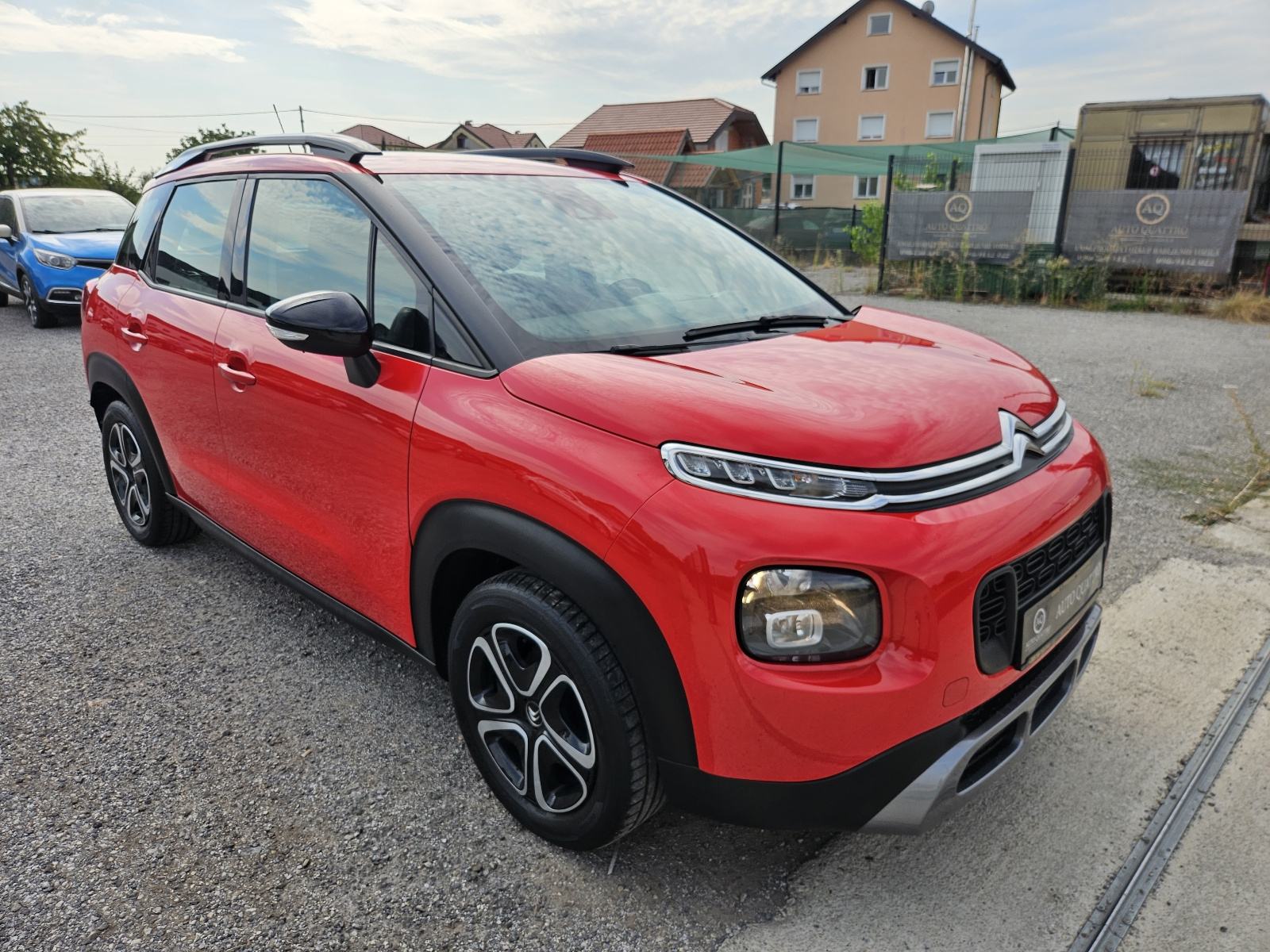 Citroën C3 1,2 Aircross SHINE NAVI SERVISNA 40000km 12/24 MJ JAMSTVO, fotografija 3