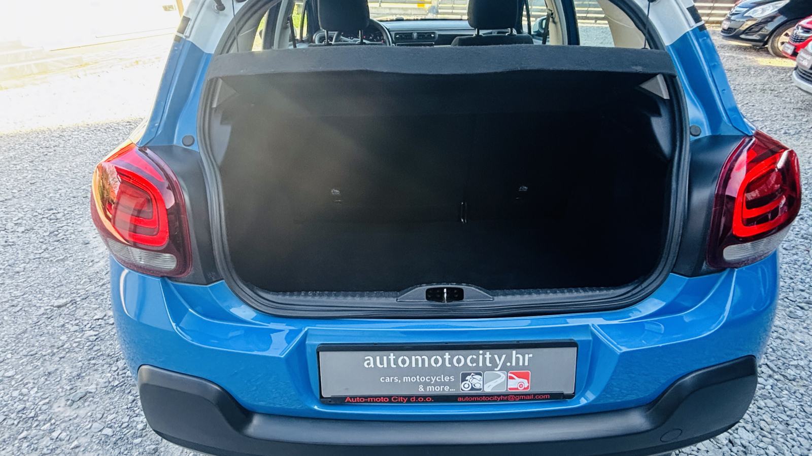 Citroën C3 1,2 Feel * KLIMA* TEMPOMAT*, fotografija 15