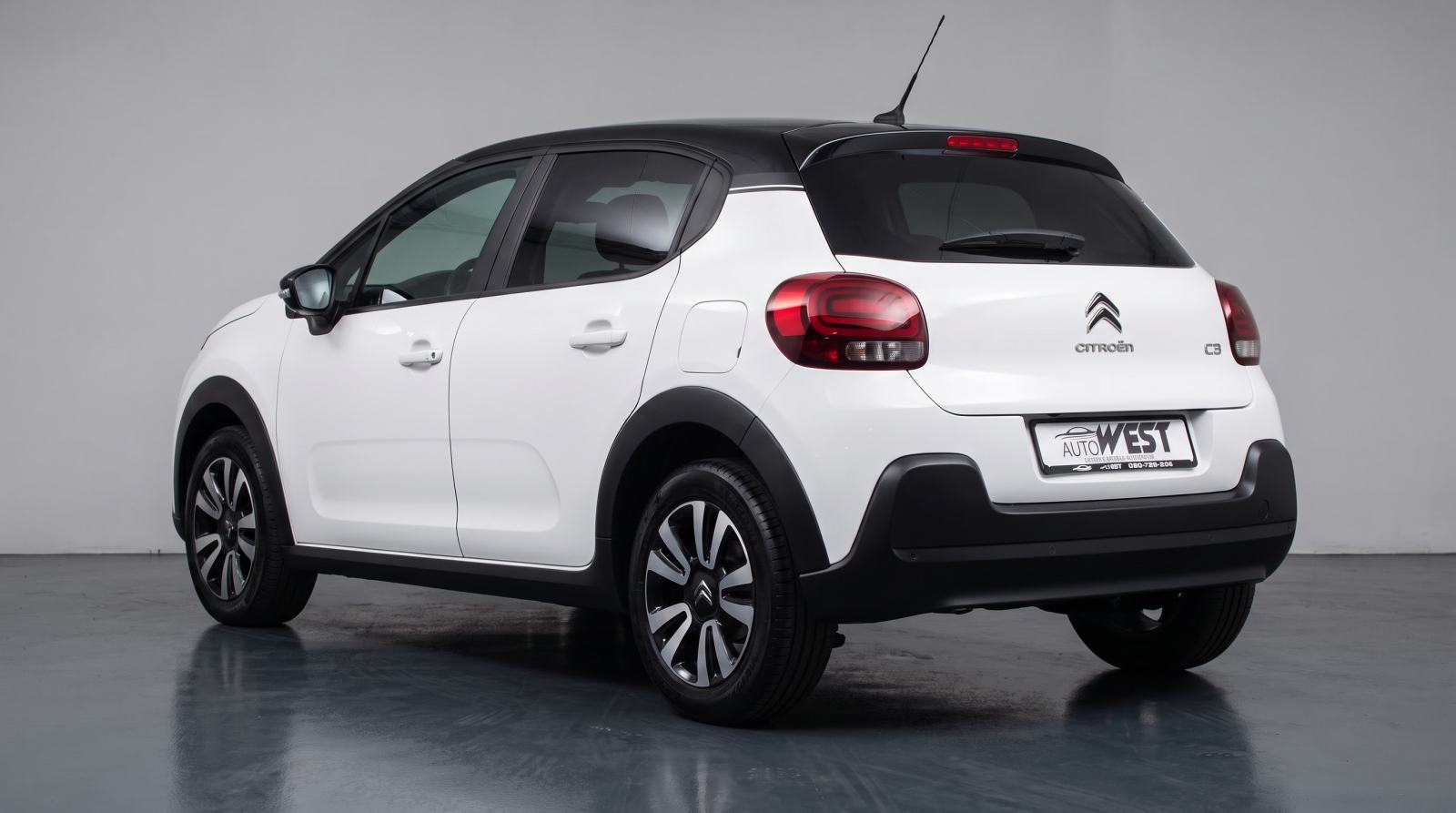 Citroën C3 1,2 FEEL PACK SAMO 50000 KM NOV AUTO!!!!, pogled izvana - slika 4