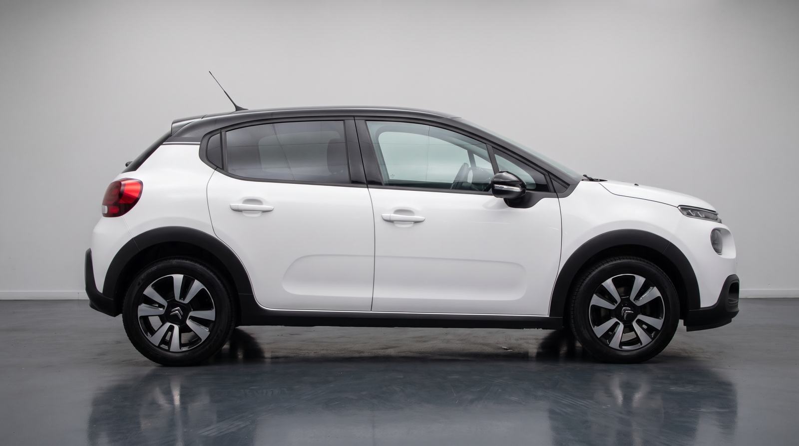 Citroën C3 1,2 FEEL PACK SAMO 50000 KM NOV AUTO!!!!, fotografija 7