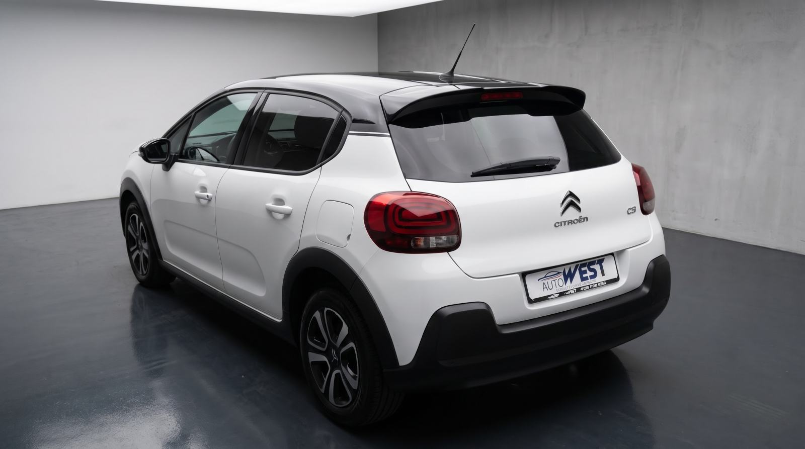 Citroën C3 1,2 FEEL PACK SAMO 50000 KM NOV AUTO!!!!, fotografija 8