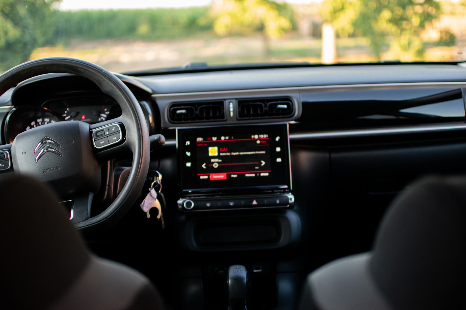 Citroën C3 1,2 FEEL PACK SAMO 50000 KM NOV AUTO!!!!, fotografija 11