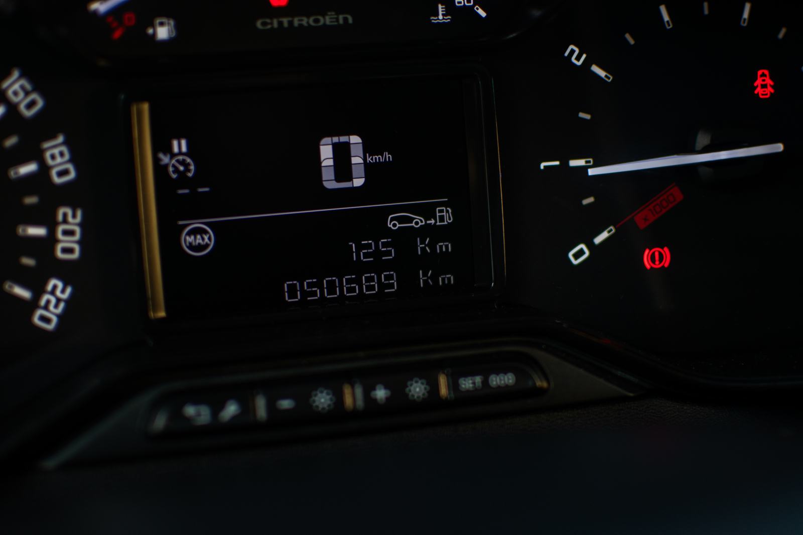 Citroën C3 1,2 FEEL PACK SAMO 50000 KM NOV AUTO!!!!, fotografija 12