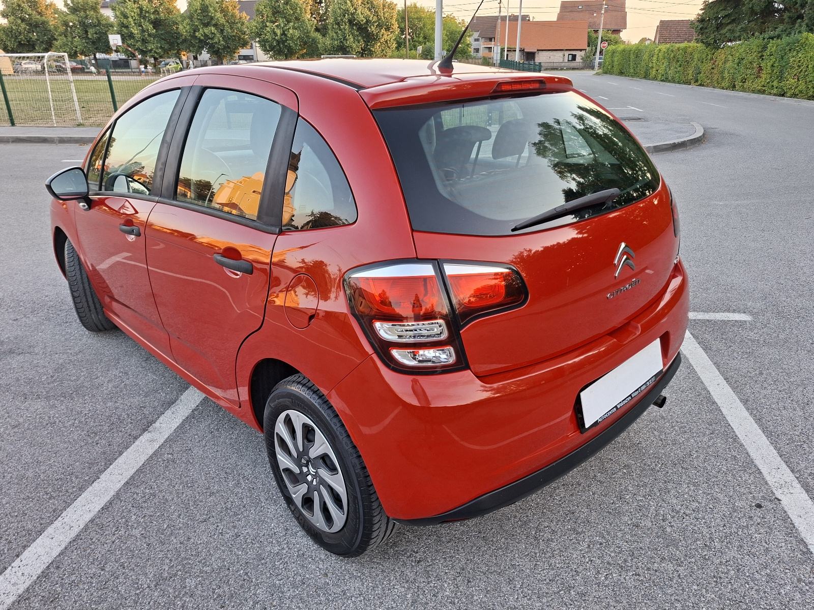 *Citroën C3 1.2*LIVE*KLIMA*2016.*REG.1 GOD.*, fotografija 4