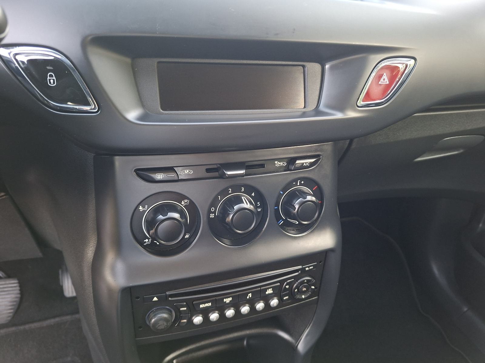*Citroën C3 1.2*LIVE*KLIMA*2016.*REG.1 GOD.*, fotografija 17