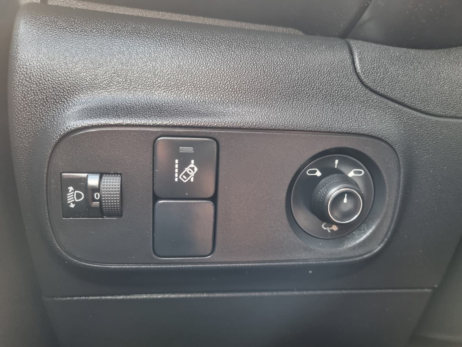 Citroën C3 1.2 PT SLOVENSKI + 1. LASTNIK + SERVISNA ZGODOVINA, fotografija 17