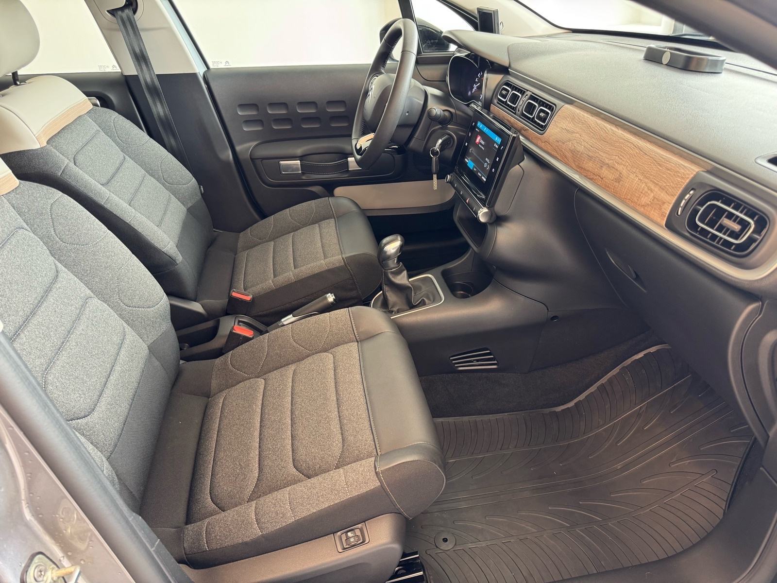 Citroën C3 1,2 PureTech 2024.; 1. vl.; 24 tkm; Klima; 5 vrata;, fotografija 11