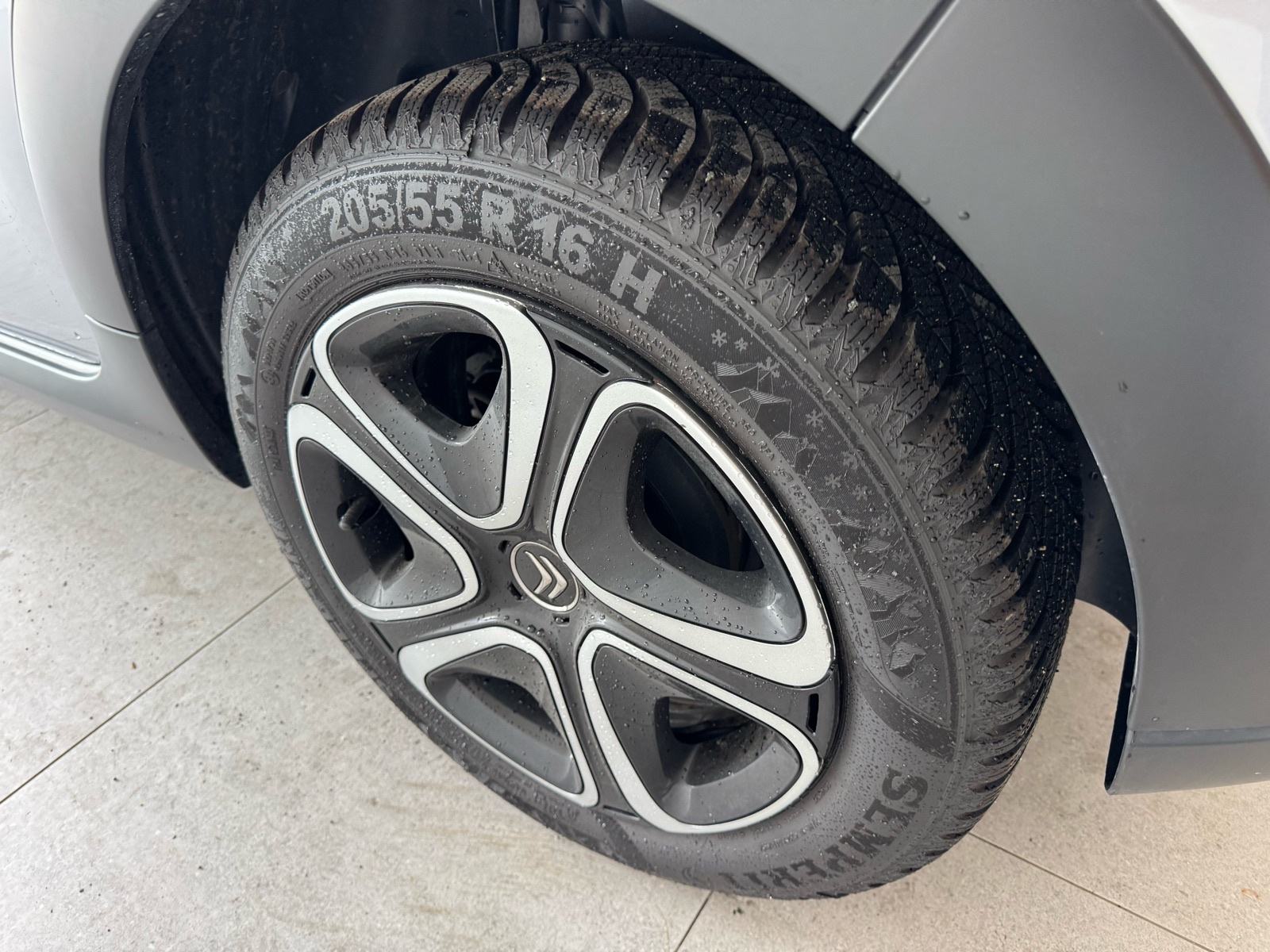 Citroën C3 1,2 PureTech 2024.; 1. vl.; 24 tkm; Klima; 5 vrata;, fotografija 15