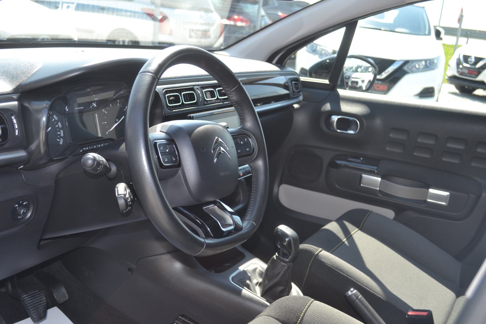 Citroën C3 1,2 *** LEASING BEZ UČEŠĆA *** rata 145€ *** SERVISNA ***, fotografija 15