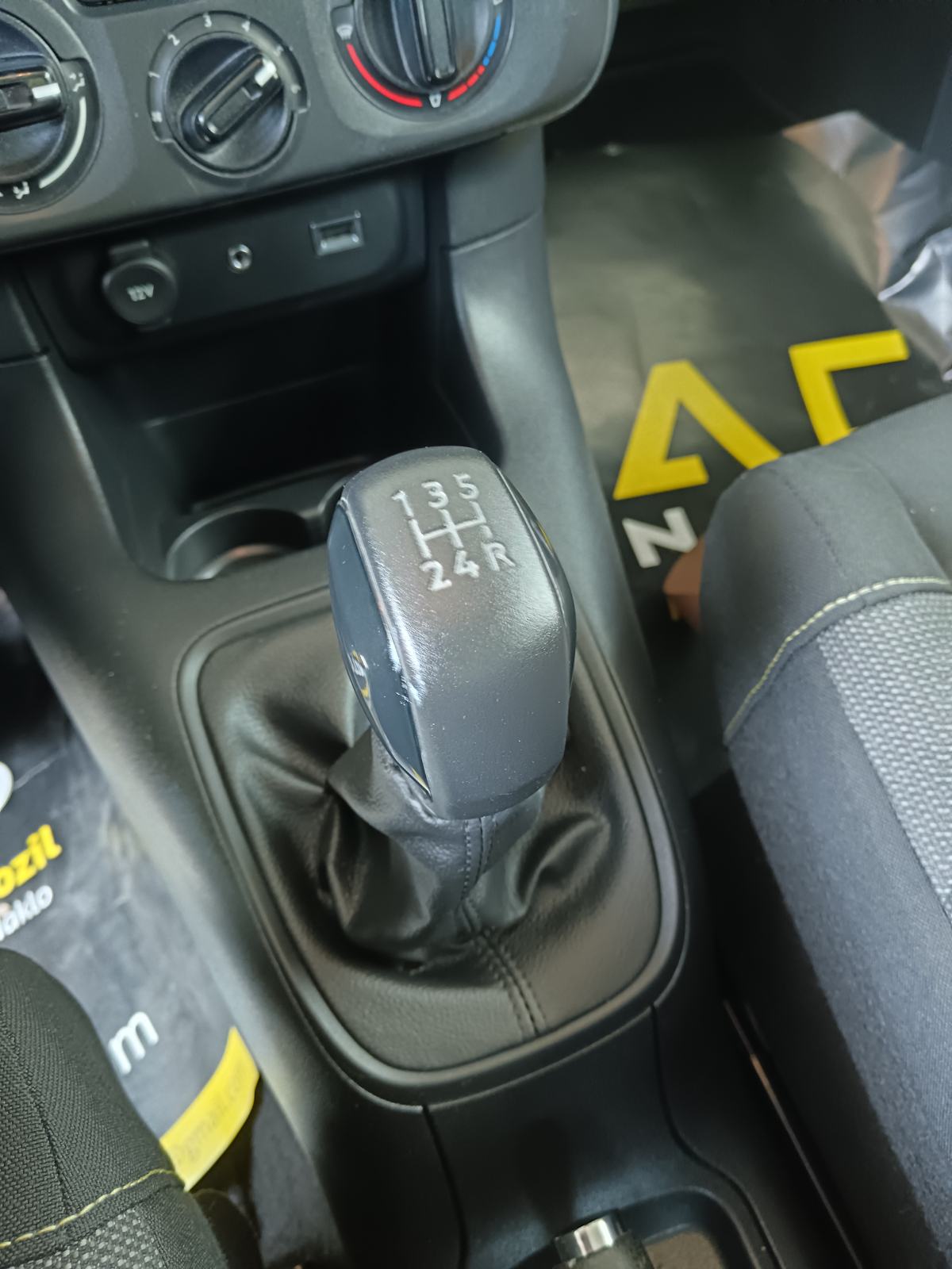 Citroën C3 1,2 PureTech, fotografija 3