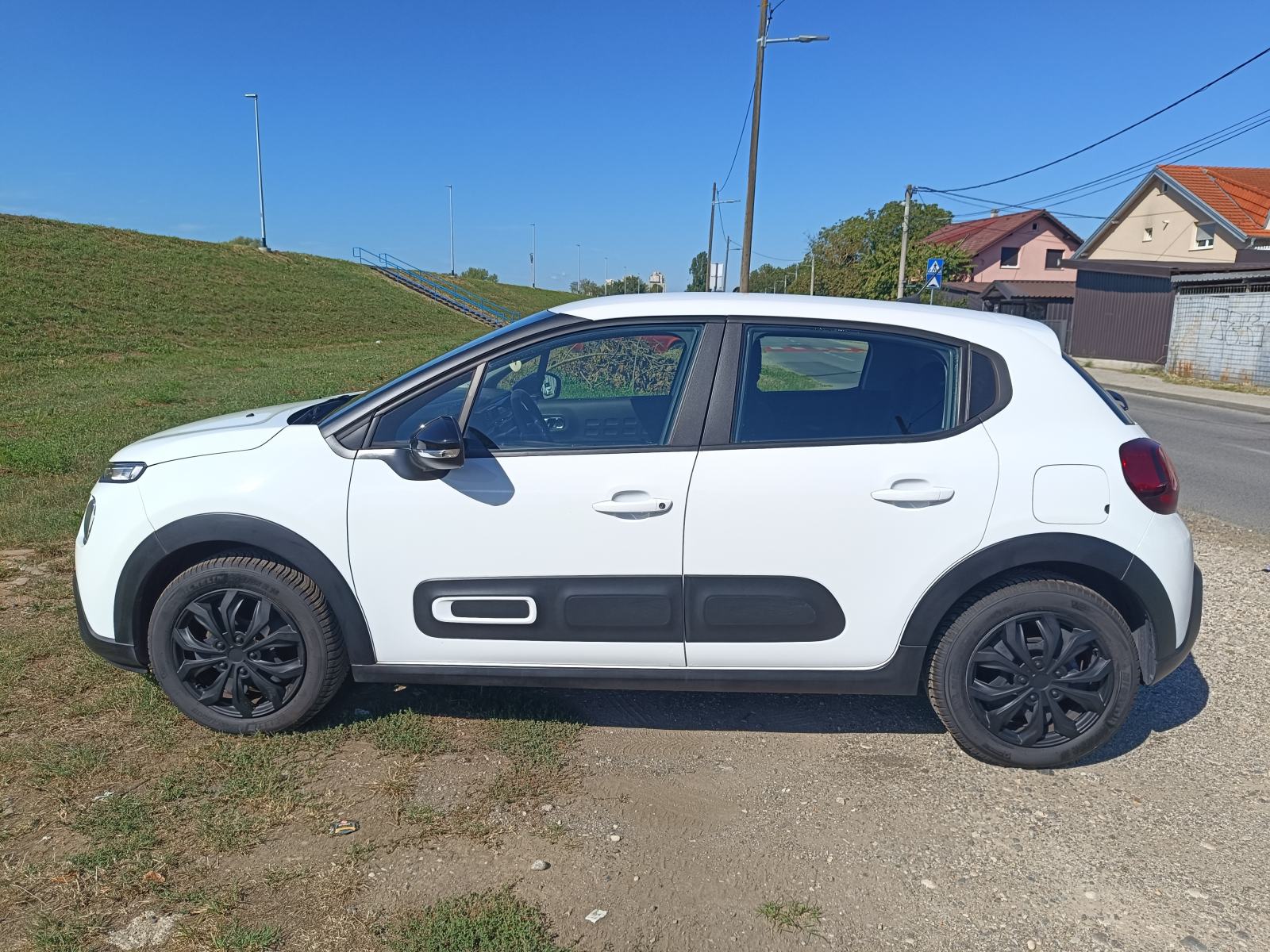Citroën C3 1,2 PureTech, fotografija 2