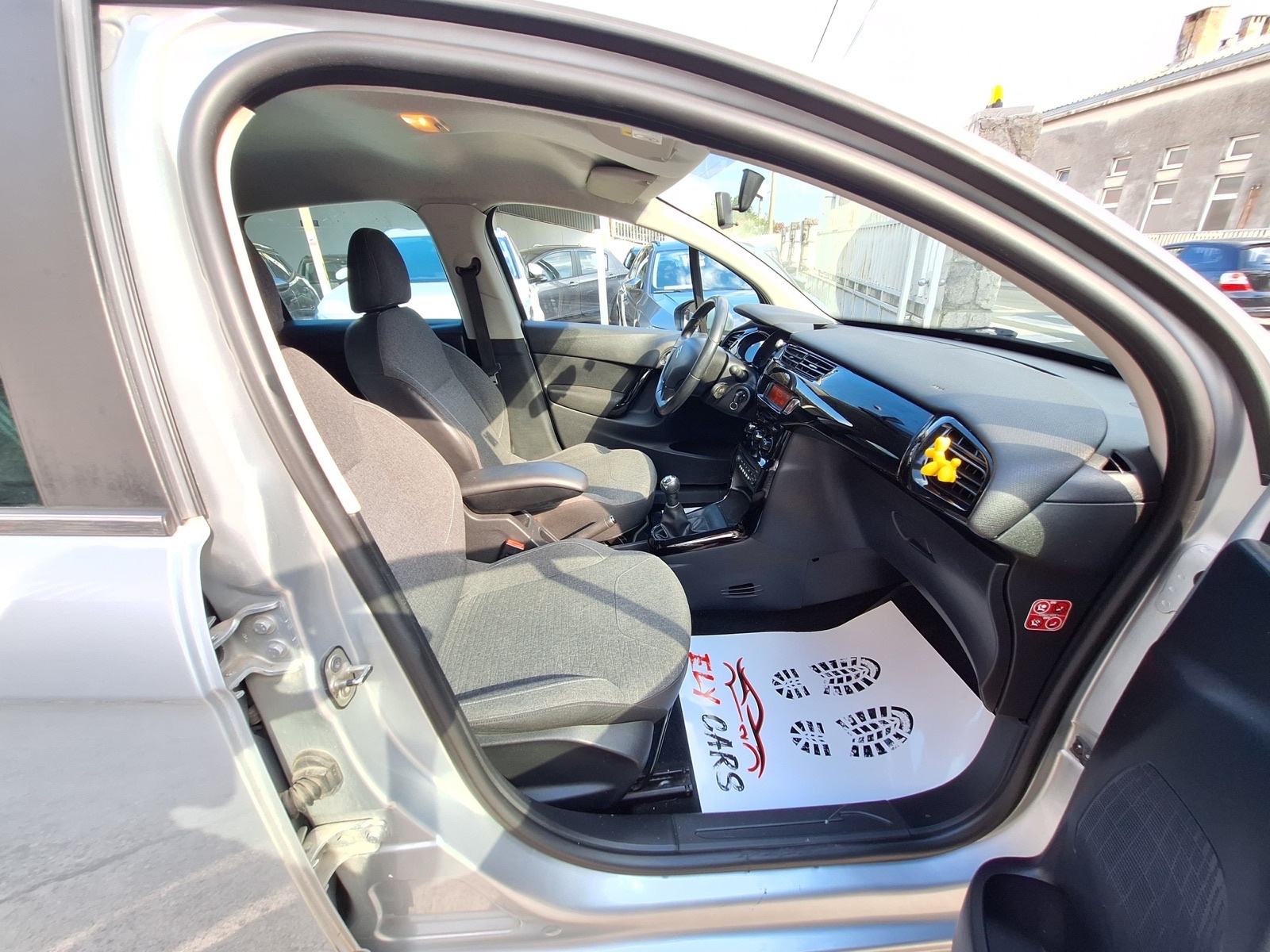 Citroën C3 1,2 ‼️REG.03/2027 HR AUTO ‼️NOVA DISTRIBUCIJA, fotografija 16