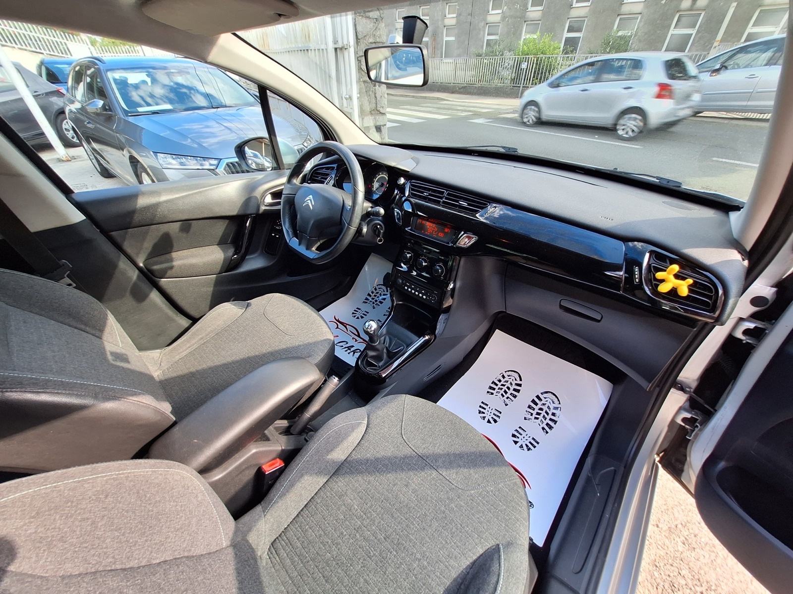 Citroën C3 1,2 ‼️REG.03/2027 HR AUTO ‼️NOVA DISTRIBUCIJA, fotografija 17